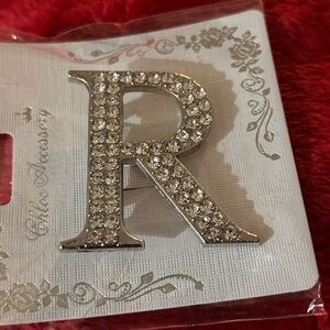 Elegant rhinestone letter “R” brooch Silvertone